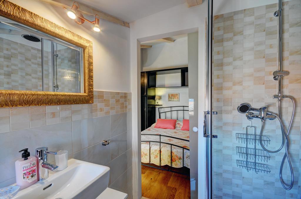 Apartment Etta Fazana Phòng bức ảnh